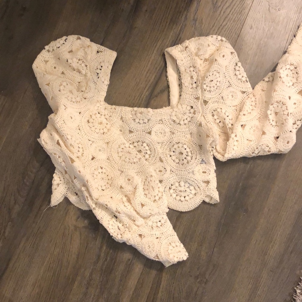 Small Zara long sleeve crop top
